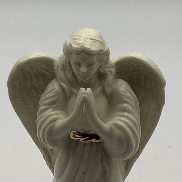 Lenox Praying Angel Figurine - Picture 8 of 11